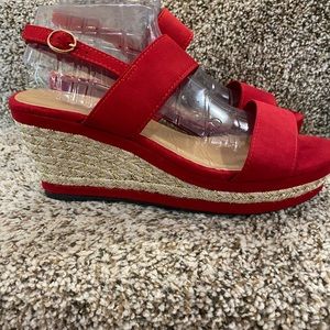 Bamboo red wedge sandals sz 10